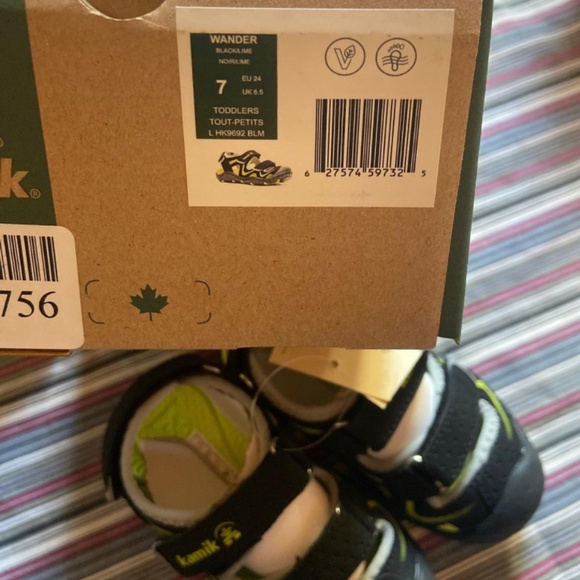 Kids Kamik sandals - Picture 3 of 3